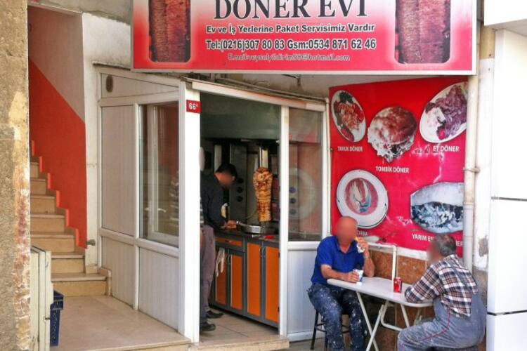 Yildirim Doner Evi Yayalar Istanbul